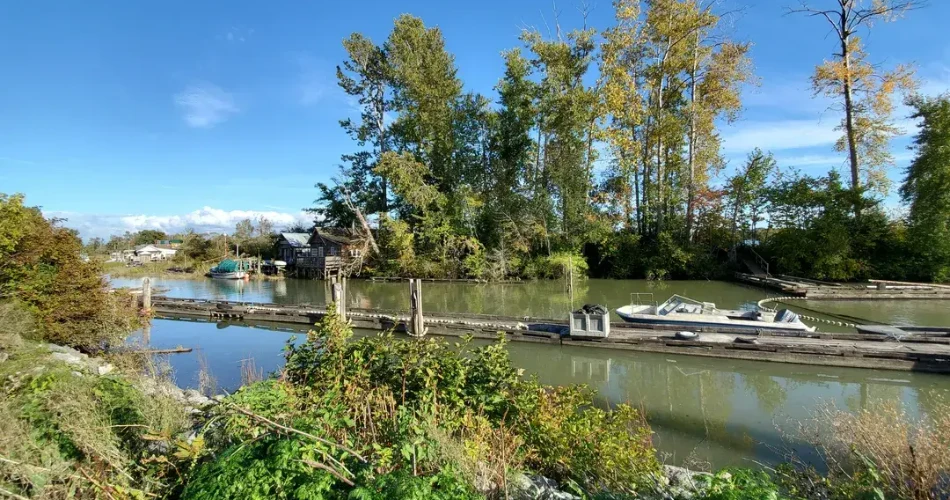 What to Do in Richmond, Canada for a Perfect Beach Day